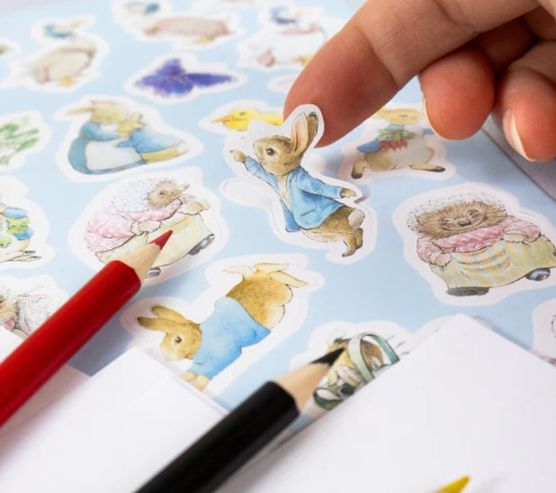 Peter Rabbit Children's Art Activity Wallet - With Sketchbook, Pencils and Stickers